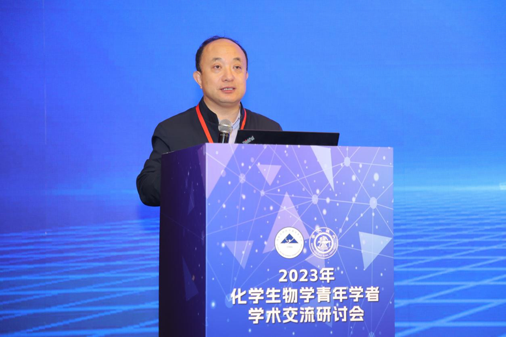 1698712373109877.png 1 (4).png