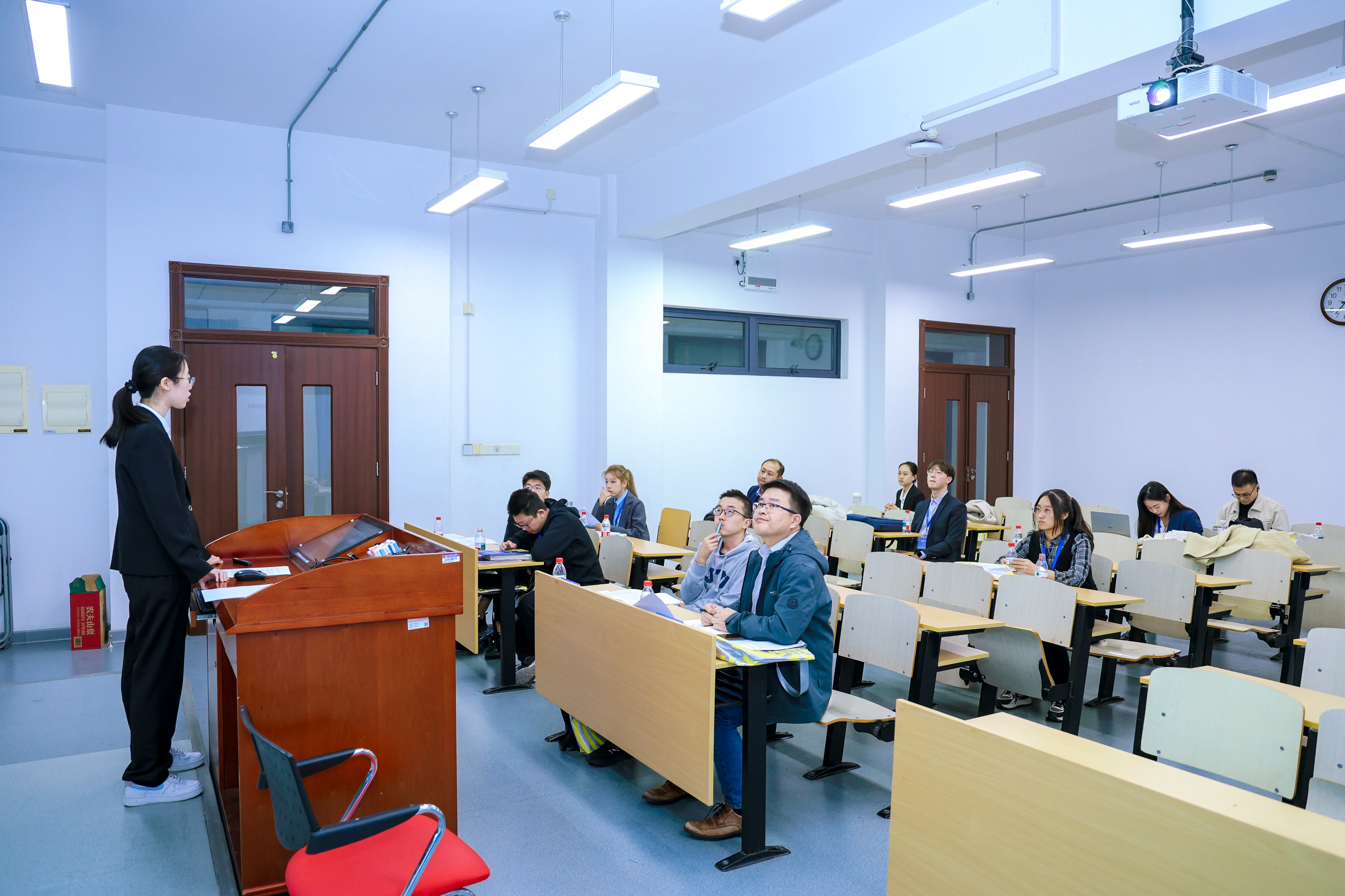 1764319200243011.png 图片 8.png